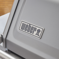 Spirit® E-425C Gas Grill Titanium Edition (Natural Gas)
