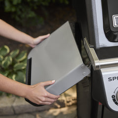 Spirit® E-325 Gas Grill (Natural Gas)